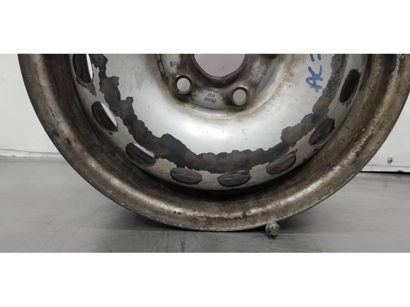 Recambio de llanta para volkswagen caddy ka/kb (2c) kasten bluemotion referencia OEM IAM 2K0601027B  