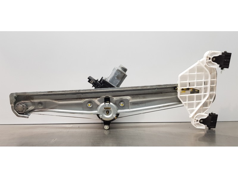 Recambio de elevalunas delantero derecho para hyundai tucson hybrid referencia OEM IAM 82460N7010 82404N7000 BA020K0030