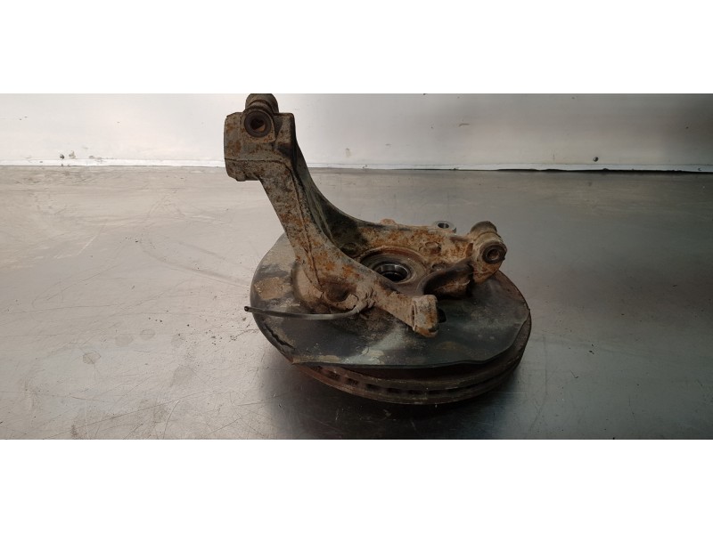 Recambio de mangueta delantera izquierda para nissan x-trail (t32) acenta 4x4 referencia OEM IAM 400154CE0A  