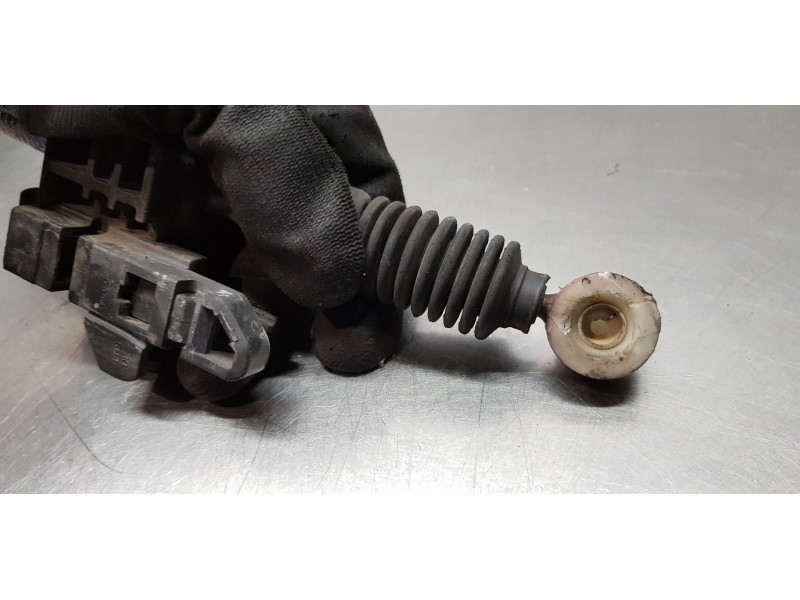 Recambio de varillaje cambio para volkswagen t5 bus (7e) caravelle comfortline lang 4motion referencia OEM IAM 7E1713265C  