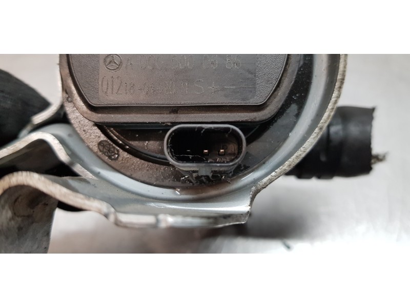 Recambio de bomba agua para infiniti qx30 premium referencia OEM IAM A0005000686  