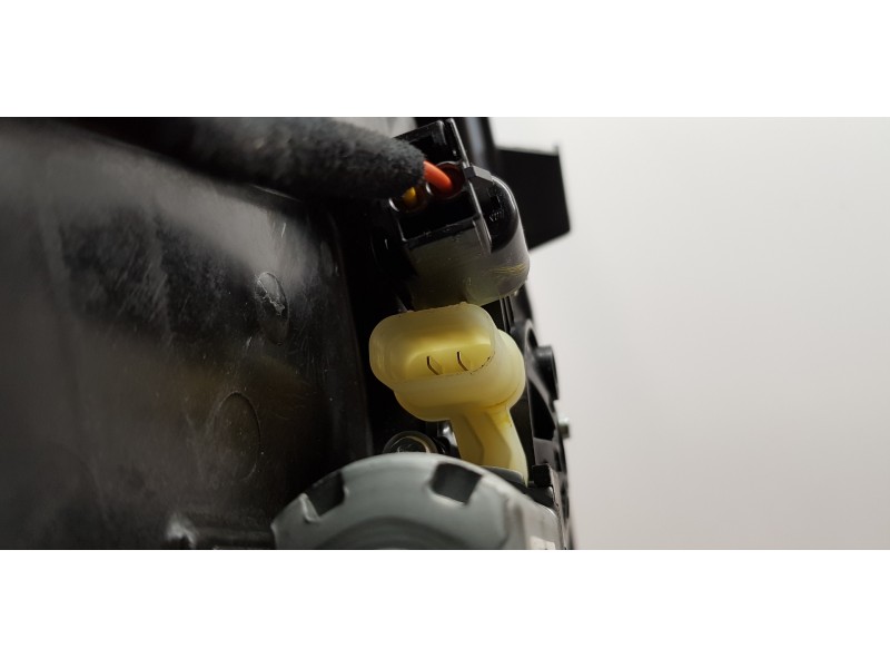 Recambio de elevalunas delantero izquierdo para kia ceed sportswagon tech referencia OEM IAM 82471J7000 82470J7000 