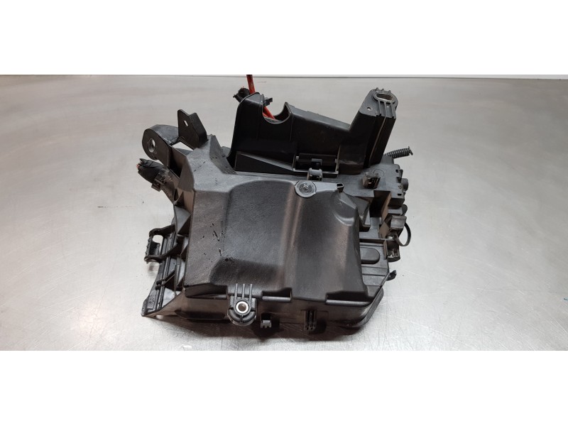 Recambio de caja reles / fusibles para infiniti qx30 premium referencia OEM IAM   