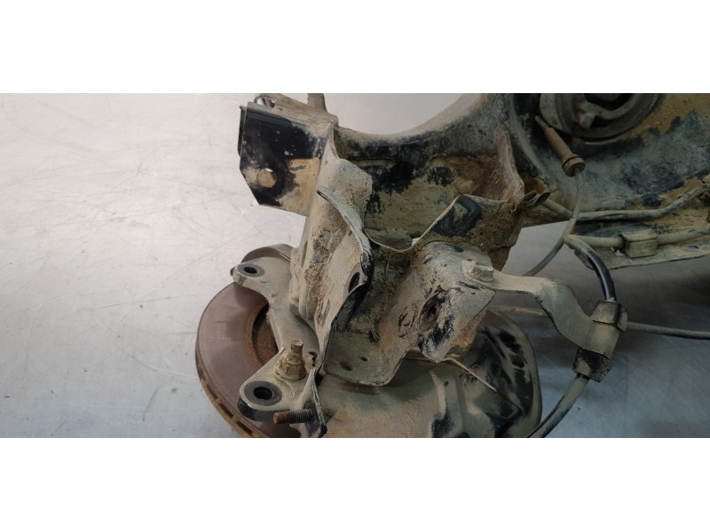 Recambio de mangueta trasera derecha para nissan x-trail (t32) acenta 4x4 referencia OEM IAM 432024BF0A  