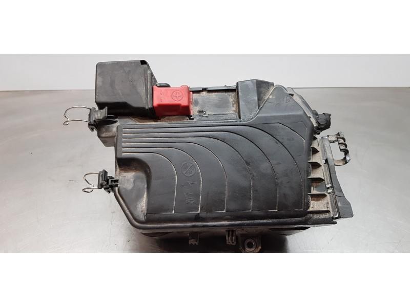 Recambio de caja reles / fusibles para infiniti qx30 premium referencia OEM IAM   