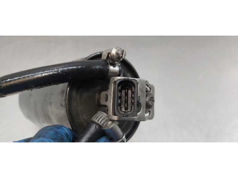 Recambio de soporte filtro gasoil para bmw x5 (e53) 3.0d referencia OEM IAM 13327787825  