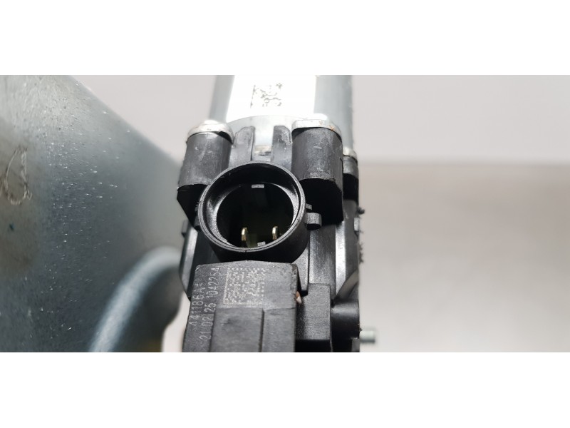 Recambio de elevalunas trasero derecho para hyundai tucson hybrid referencia OEM IAM 83460N7000 BA030K0030 83404N7000