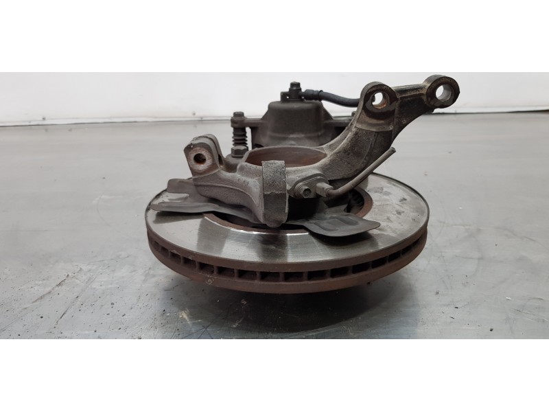 Recambio de mangueta delantera derecha para kia carens ( ) attract referencia OEM IAM 51716A4000   Recambio de mangueta delantera derecha para kia carens ( ) attract referencia OEM IAM 51716A4000