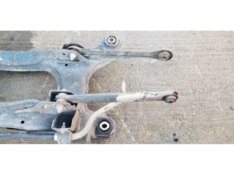 Recambio de puente trasero para land rover evoque prestige referencia OEM IAM LR096549 EJ325K091BF 