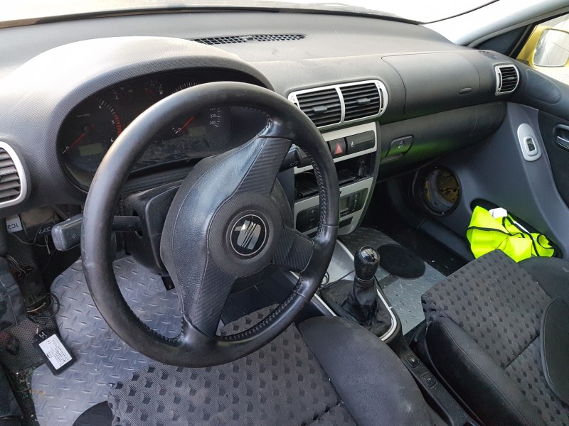 seat leon (1m1) del año 2000