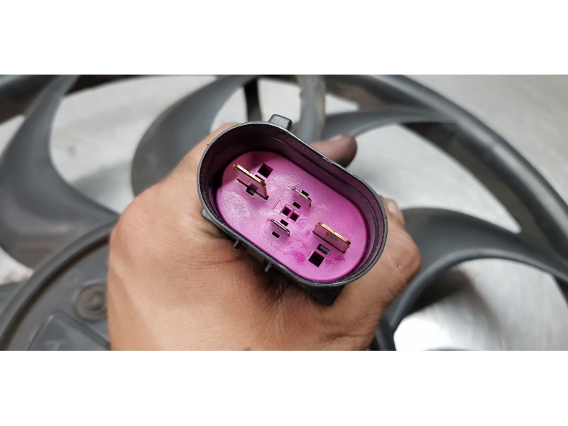 Recambio de electroventilador para kia ceed sportswagon tech referencia OEM IAM 25380J7600 3137232025 