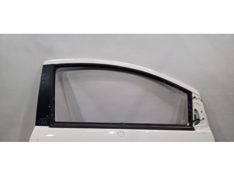 Recambio de puerta delantera derecha para ford ka (ccu) titanium+ referencia OEM IAM 1542363 9S51B20122AA 