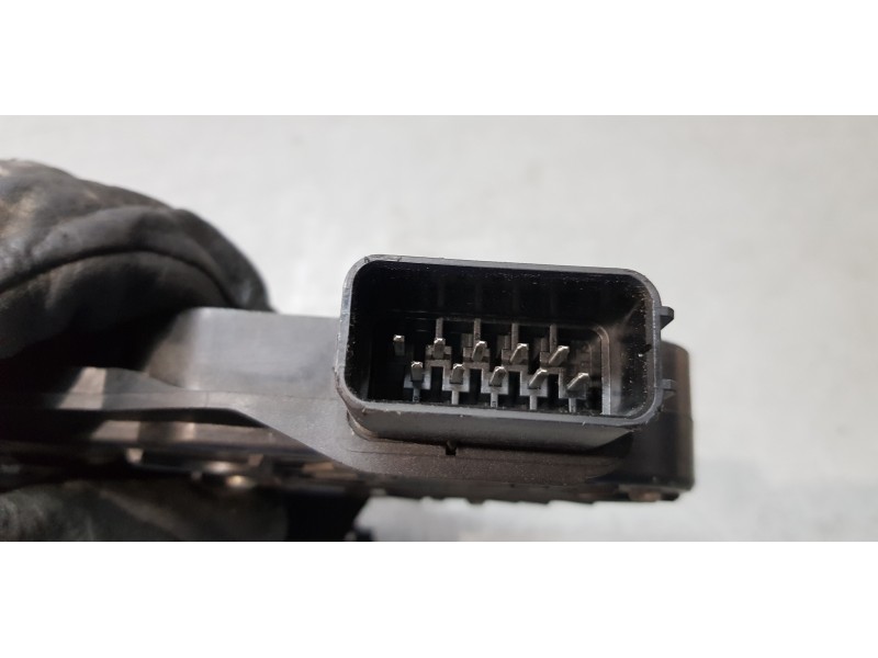 Recambio de cerradura puerta delantera derecha para volvo c70 cabriolet t5 summum referencia OEM IAM 30753662  