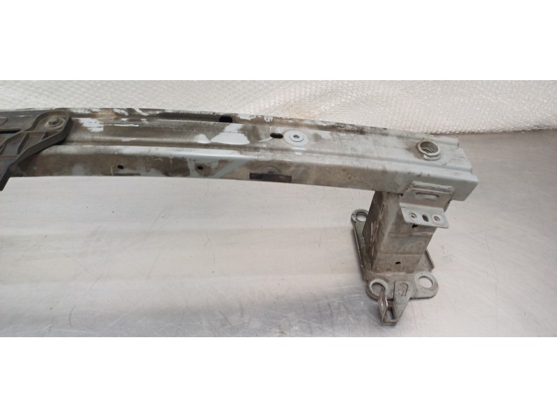 Recambio de refuerzo paragolpes delantero para renault scenic iv grand zen referencia OEM IAM 752106346R  