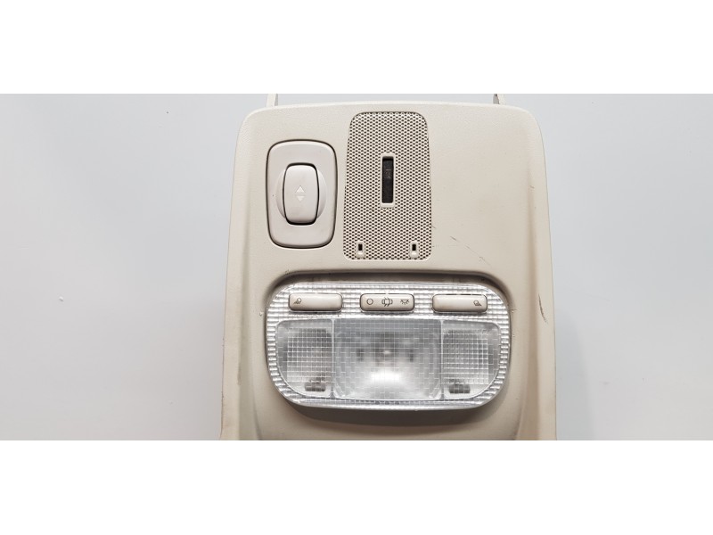 Recambio de luz interior para citroen c5 station wagon exclusive referencia OEM IAM 8146Y7  