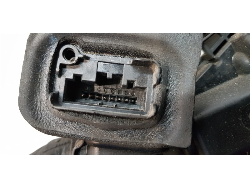 Recambio de cerradura puerta trasera izquierda para skoda rapid active referencia OEM IAM 5E0839015A   Recambio de cerradura puerta trasera izquierda para skoda rapid active referencia OEM IAM 5E0839015A