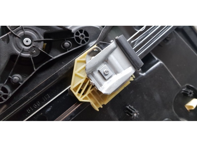 Recambio de elevalunas trasero izquierdo para infiniti qx30 premium referencia OEM IAM 827215DM0A  