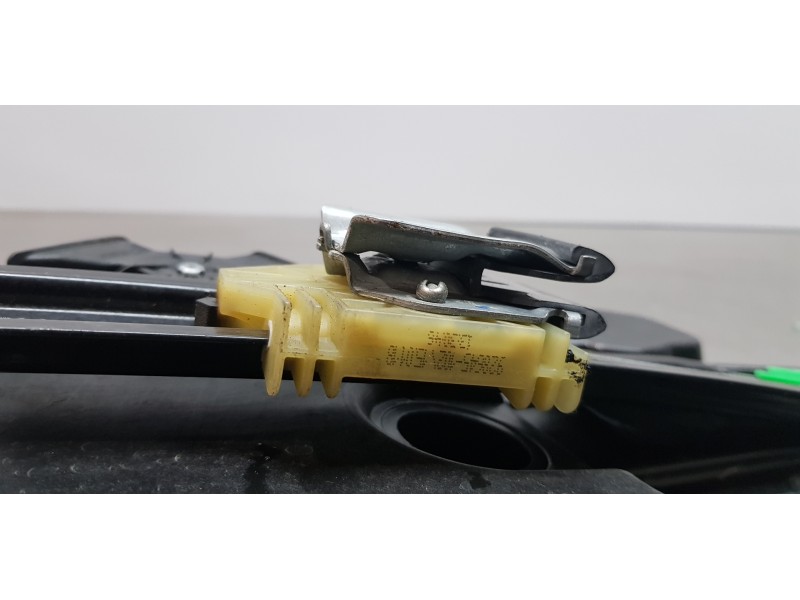 Recambio de elevalunas trasero izquierdo para infiniti qx30 premium referencia OEM IAM 827215DM0A  