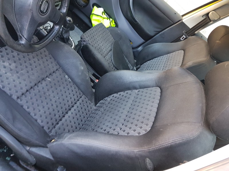 seat leon (1m1) del año 2000