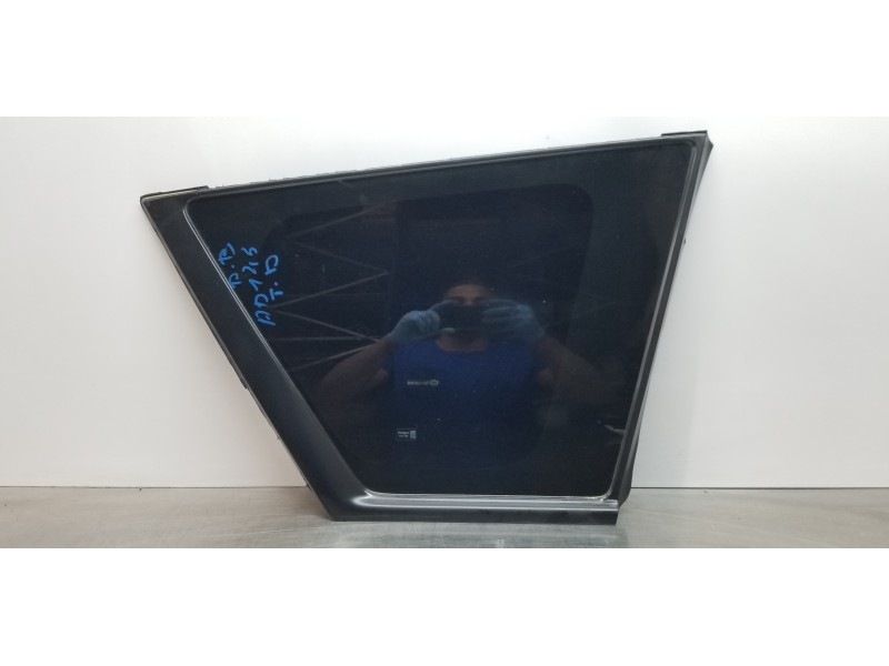 Recambio de luna custodia trasera derecha para citroen c-crosser exclusive referencia OEM IAM 8526KF   Recambio de luna custodia trasera derecha para citroen c-crosser exclusive referencia OEM IAM 8526KF