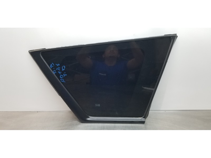 Recambio de luna custodia trasera derecha para citroen c-crosser exclusive referencia OEM IAM 8526KF   Recambio de luna custodia trasera derecha para citroen c-crosser exclusive referencia OEM IAM 8526KF