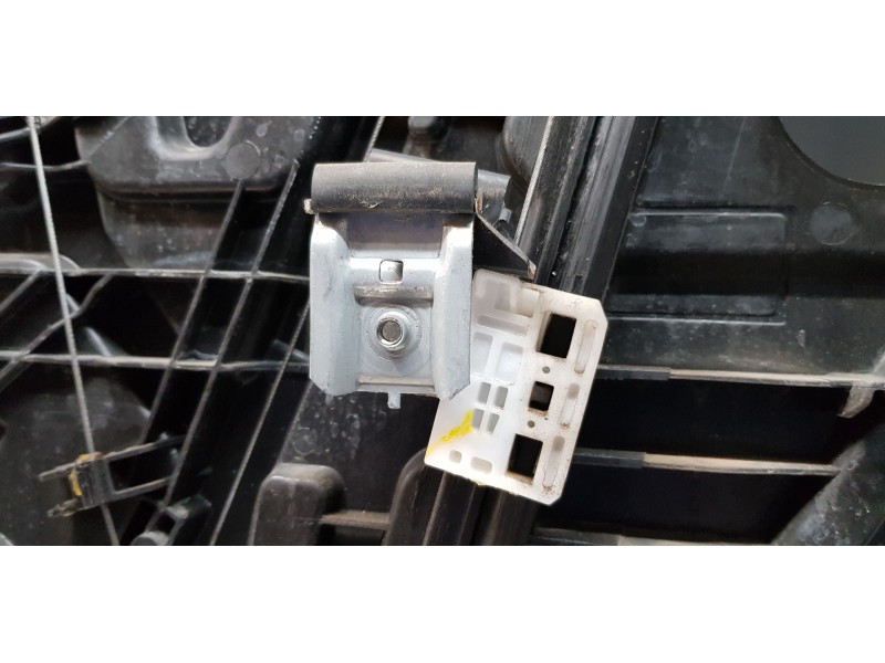 Recambio de elevalunas delantero izquierdo para kia ceed sportswagon tech referencia OEM IAM 82471J7000 82450J7010 82470J7010