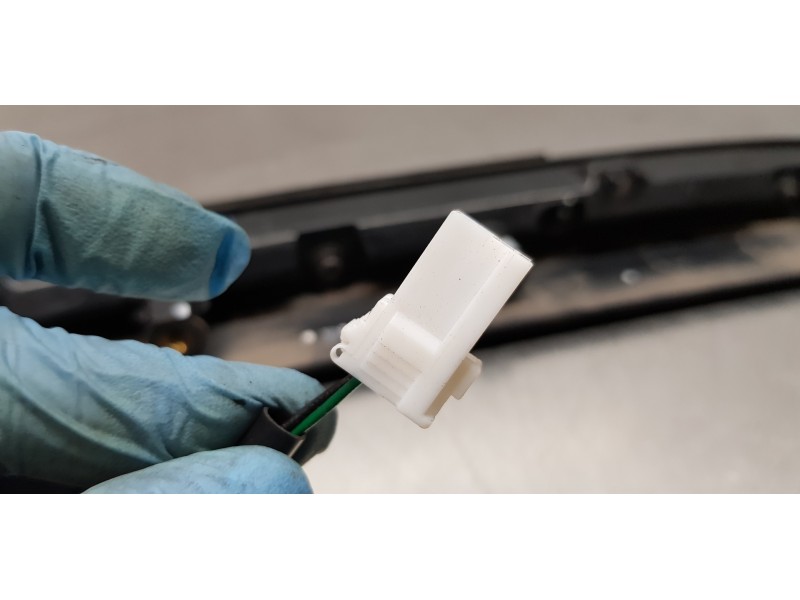 Recambio de luz central de freno para kia ceed sportswagon tech referencia OEM IAM 92700J7100  