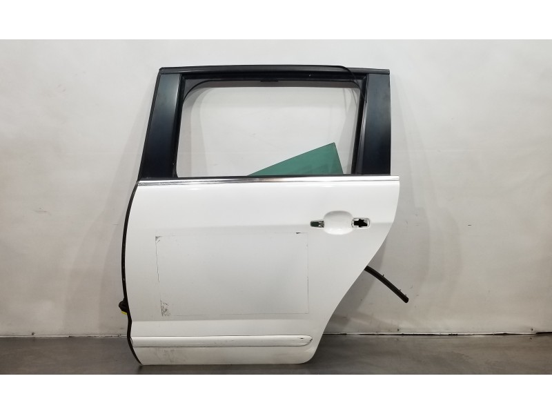 Recambio de puerta trasera izquierda para peugeot 5008 active referencia OEM IAM 9006S6   Recambio de puerta trasera izquierda para peugeot 5008 active referencia OEM IAM 9006S6