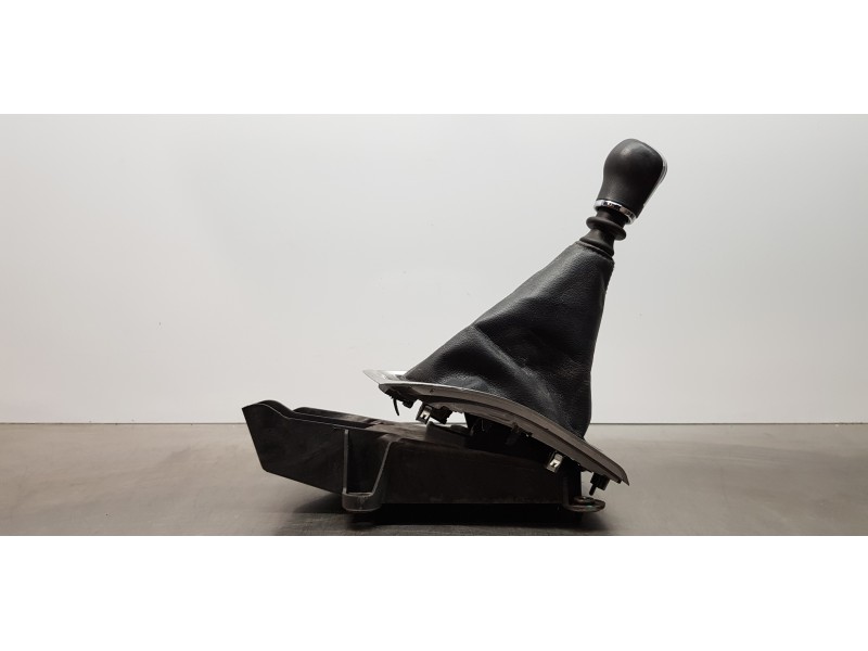 Recambio de palanca cambio para nissan x-trail (t32) acenta 4x4 referencia OEM IAM 341015397R  