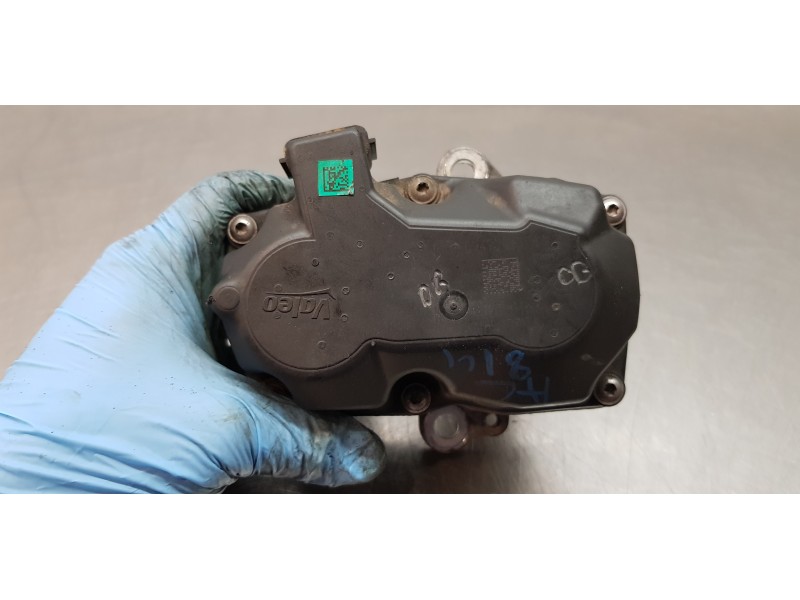 Recambio de valvula egr para renault scenic iv grand zen referencia OEM IAM 147109948R  