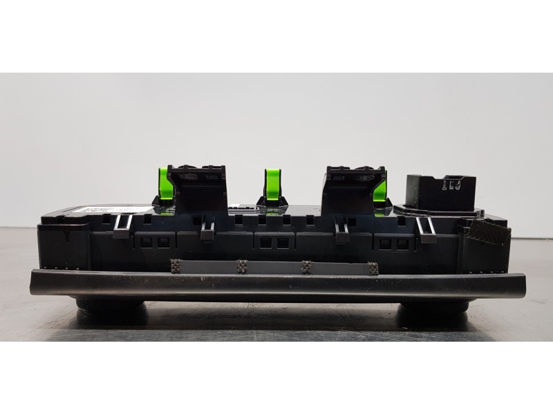 Recambio de mando climatizador para kia ceed sportswagon tech referencia OEM IAM 97250J7023  