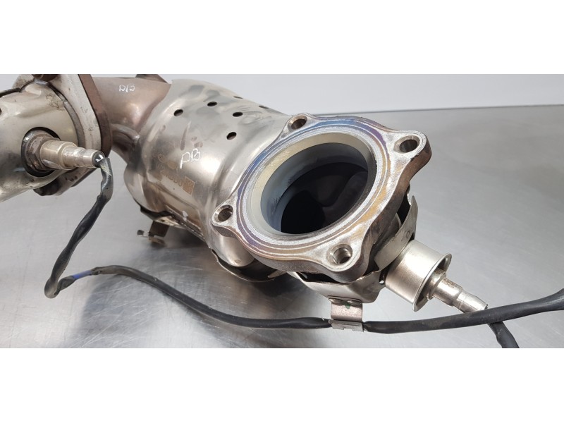 Recambio de catalizador para hyundai tucson hybrid referencia OEM IAM 285002MDD0 W2MDD0 