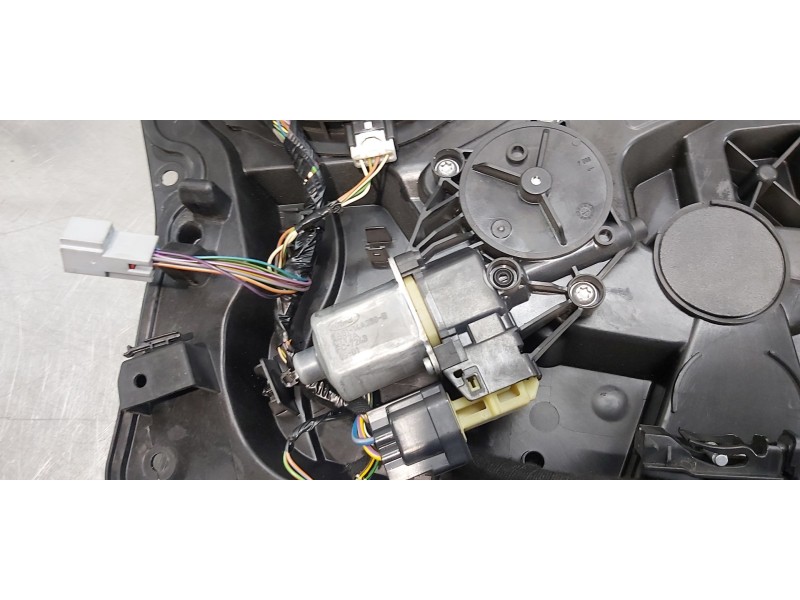 Recambio de elevalunas delantero izquierdo para ford fiesta (cb1) trend referencia OEM IAM 1837995   Recambio de elevalunas delantero izquierdo para ford fiesta (cb1) trend referencia OEM IAM 1837995