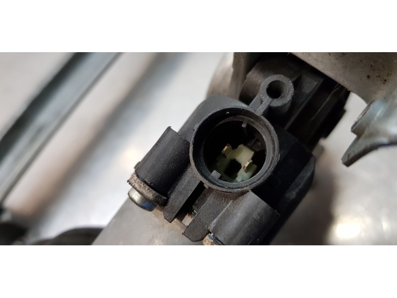 Recambio de elevalunas trasero izquierdo para nissan qashqai (j10) tekna referencia OEM IAM 82701JD400   Recambio de elevalunas trasero izquierdo para nissan qashqai (j10) tekna referencia OEM IAM 82701JD400