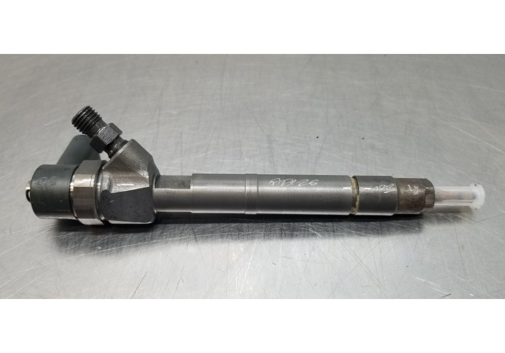 Recambio de inyector para mercedes clase c (w203) berlina 220 cdi (203.006) referencia OEM IAM A6110700687 0445110025 
