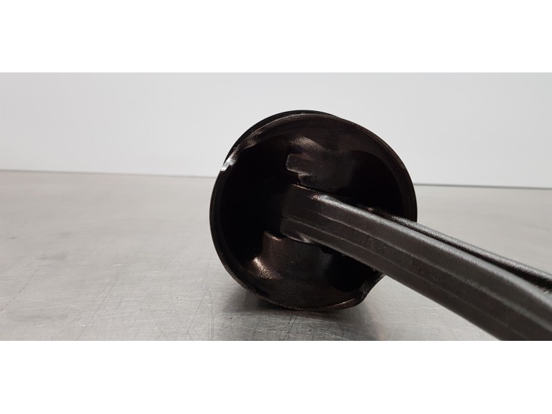 Recambio de piston para jeep gr. cherokee (wh) 3.0 crd laredo referencia OEM IAM 5179423AB  