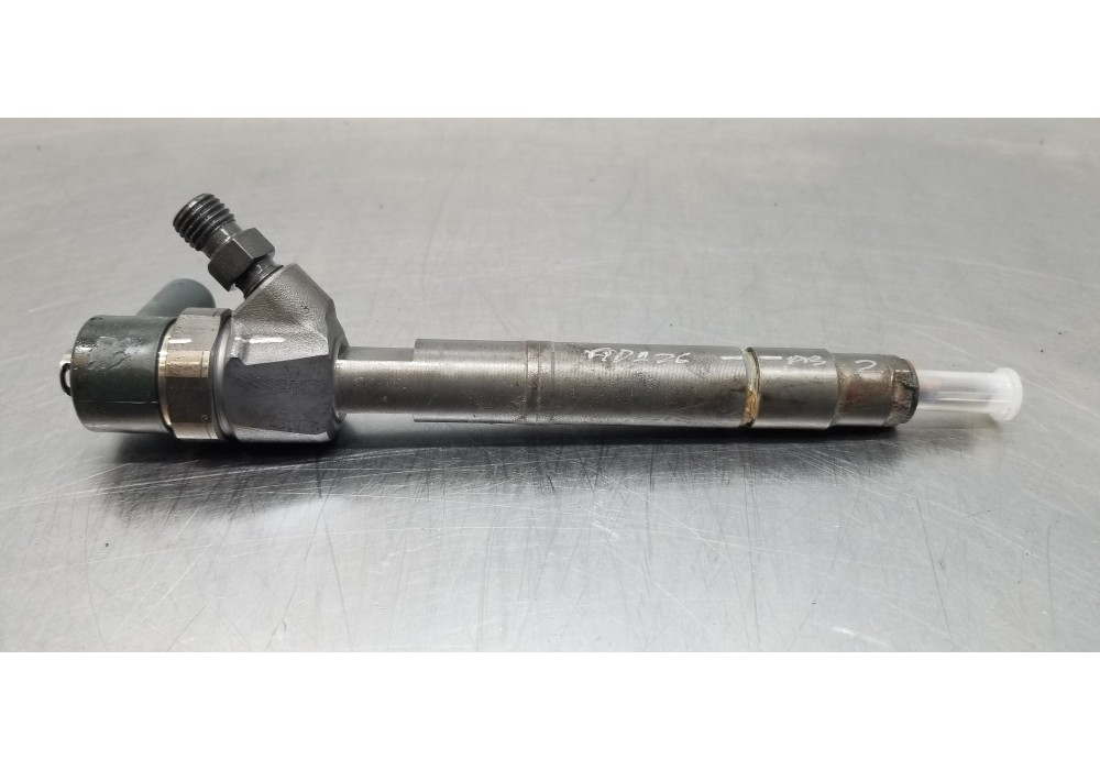 Recambio de inyector para mercedes clase c (w203) berlina 220 cdi (203.006) referencia OEM IAM A6110700687 0445110025 