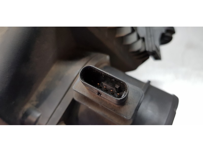 Recambio de filtro aire para kia ceed sportswagon tech referencia OEM IAM 28110G4900  