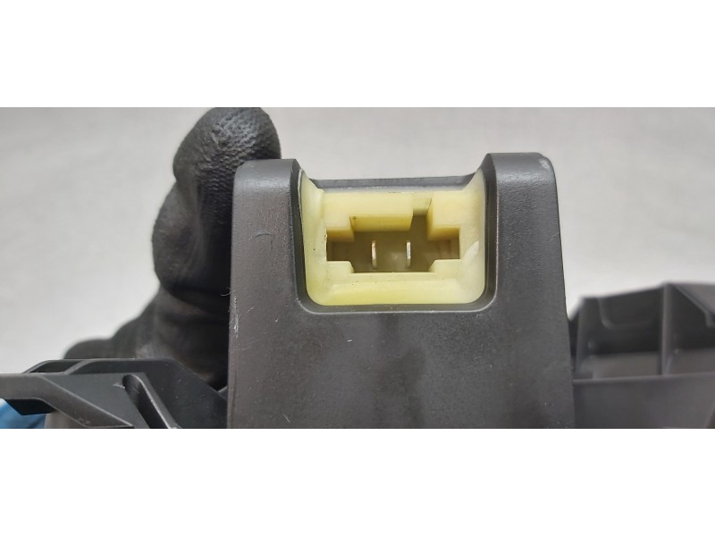 Recambio de motor calefaccion para opel corsa e business referencia OEM IAM 13335075   Recambio de motor calefaccion para opel corsa e business referencia OEM IAM 13335075