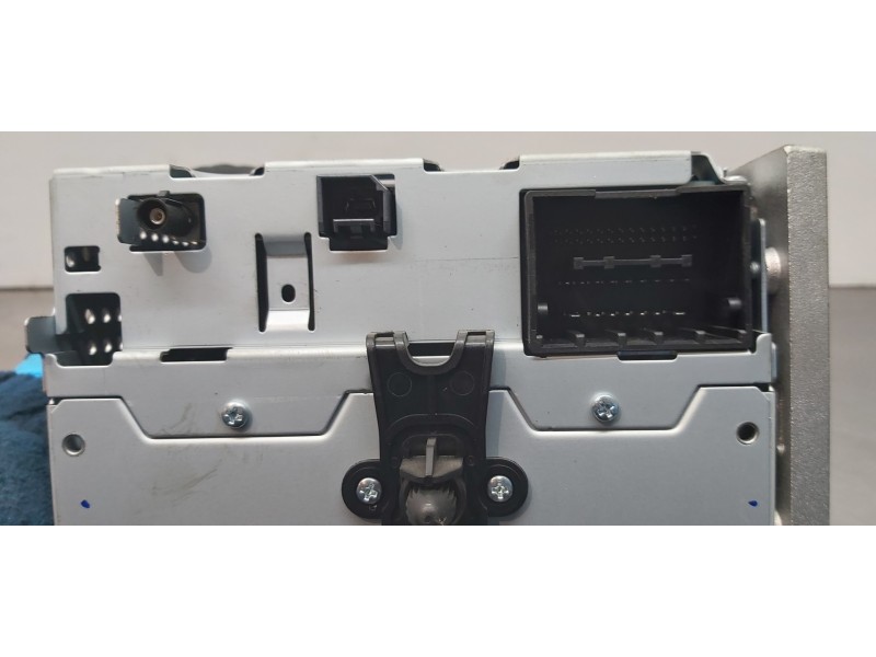 Recambio de sistema audio / radio cd para opel corsa e business referencia OEM IAM 39146279  