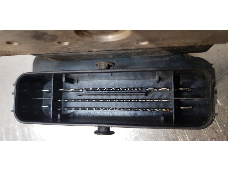Recambio de abs para citroen c4 picasso attraction referencia OEM IAM 9806742980  