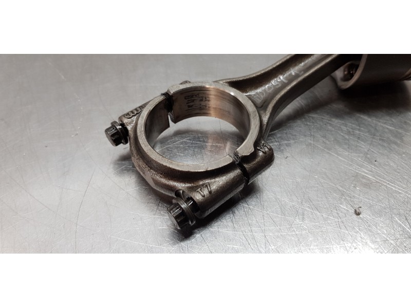 Recambio de biela para volkswagen polo (6c1) advance bluemotion referencia OEM IAM 4E198401P 04B107065F 