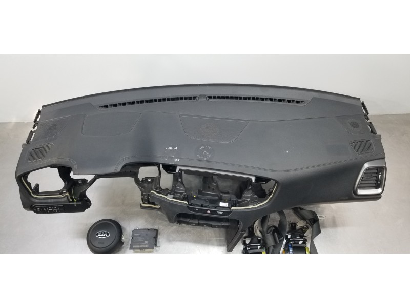 Recambio de kit airbag para kia ceed sportswagon tech referencia OEM IAM 84710J7AA0WK 80100J7000 80300J7000