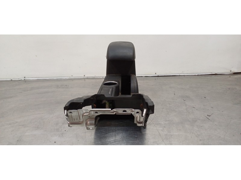 Recambio de apoyabrazos central para ford mondeo berlina (ge) ambiente referencia OEM IAM 1302783  