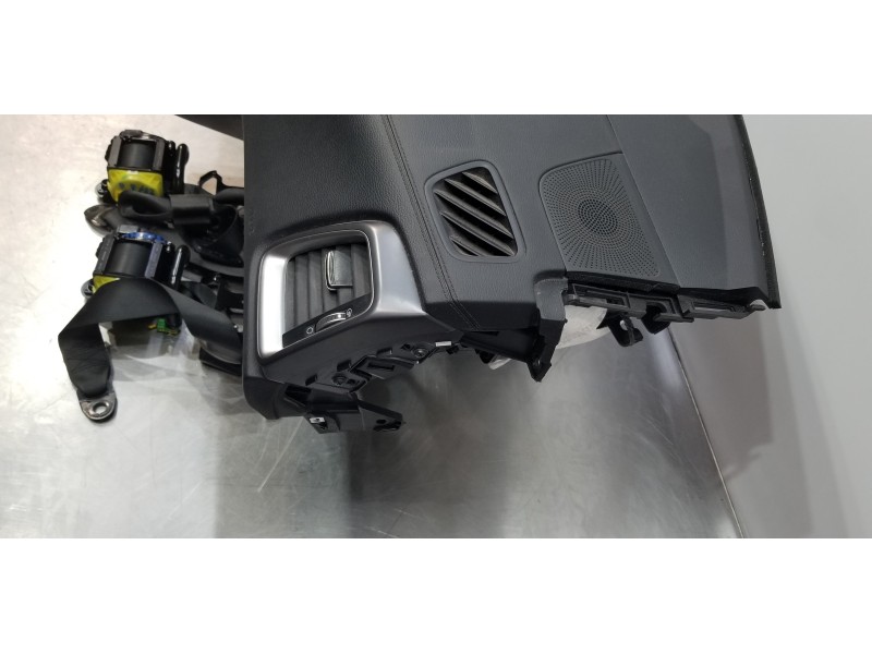 Recambio de kit airbag para kia ceed sportswagon tech referencia OEM IAM 84710J7AA0WK 80100J7000 80300J7000