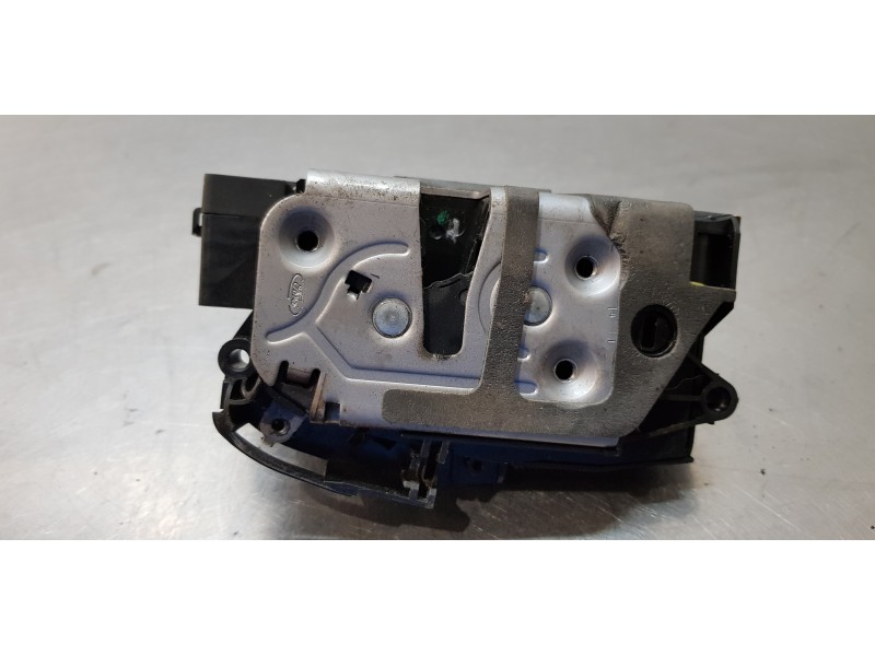 Recambio de cerradura puerta delantera derecha para ford c-max titanium referencia OEM IAM AM5AU21812BB  