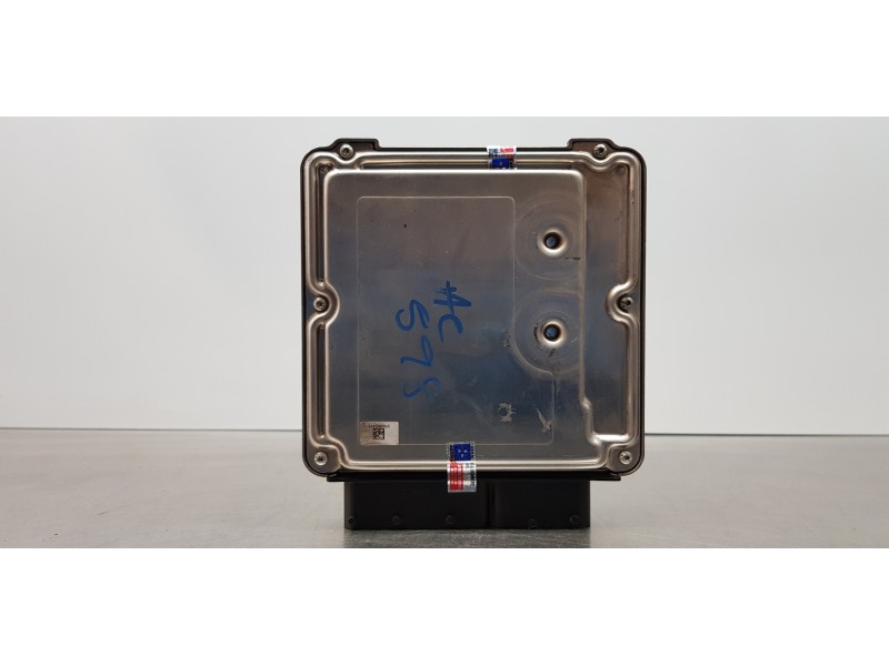 Recambio de centralita motor uce para skoda rapid active referencia OEM IAM 04L907309E 0281019175 