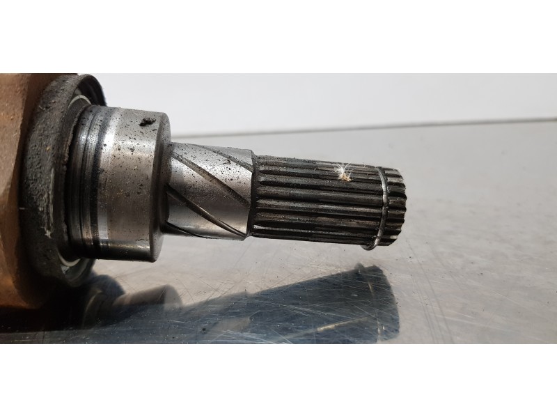 Recambio de transmision trasera izquierda para nissan murano (z51) básico referencia OEM IAM 396001AA0B  