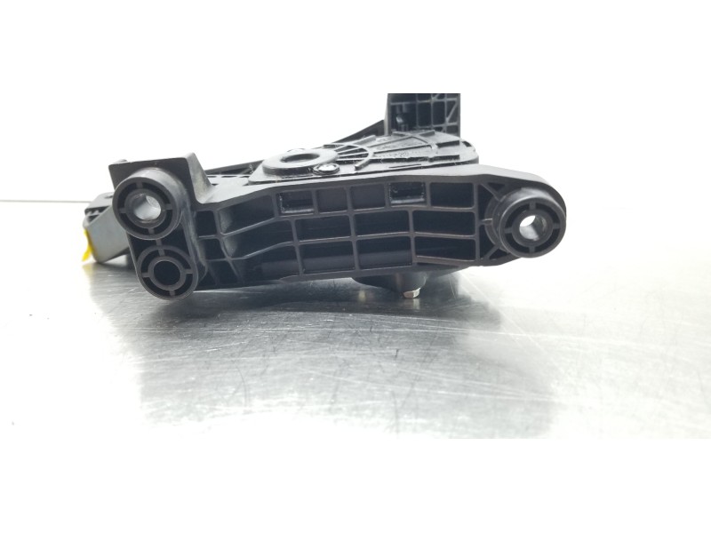 Recambio de pedal acelerador para kia carens ( ) emotion referencia OEM IAM 32700A4300   Recambio de pedal acelerador para kia carens ( ) emotion referencia OEM IAM 32700A4300
