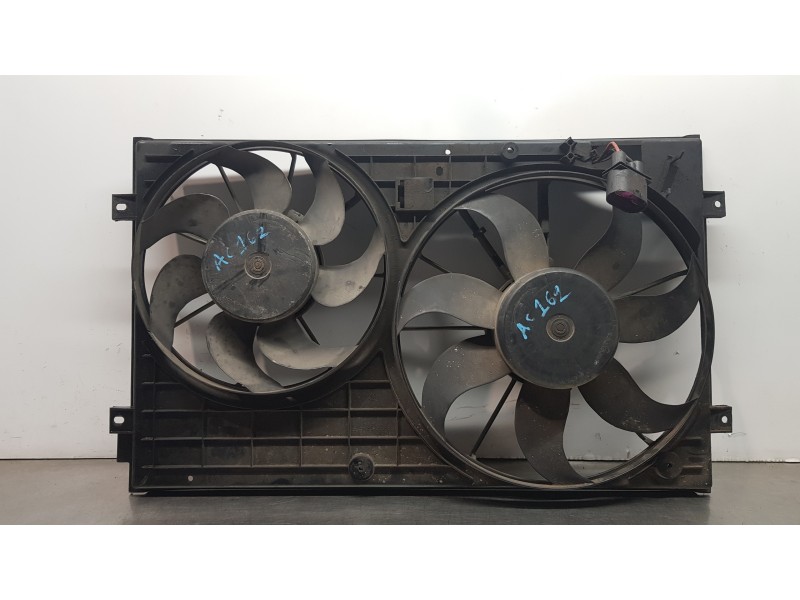 Recambio de electroventilador para volkswagen golf v berlina (1k1) conceptline (e) referencia OEM IAM 1K0121207T   Recambio de electroventilador para volkswagen golf v berlina (1k1) conceptline (e) referencia OEM IAM 1K0121207T